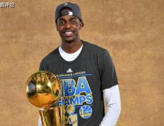 15年效力勇士隨(suí)队奪(duó)得NBA总冠军！廣(guǎng)州龙獅(shī)签约前NBA球员霍乐迪