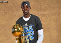 15年效力勇士隨(suí)队奪(duó)得NBA总冠军！廣(guǎng)州龙獅(shī)签约前NBA球员霍乐迪