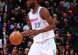 NBA季前赛明日赛程预告：火箭对阵老鷹(yīng)，雷霆迎战独行侠