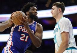 乔尔·恩比德強(qiáng)势反击，重振信(xìn)心