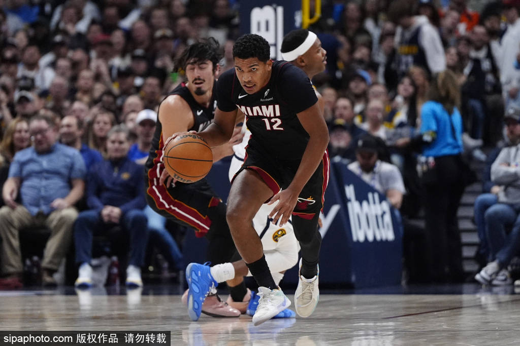 掘金主场大勝(shèng)勇士,贾马尔·穆雷展现全明星风采