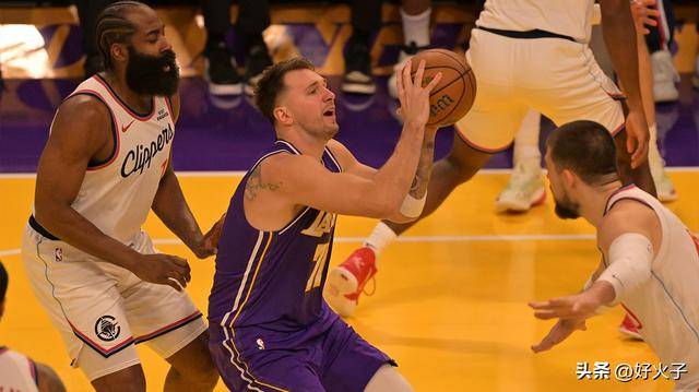 好消息(xī)，卢卡·東(dōng)契奇抱(bào)怨后，湖人更换NBA杯主场