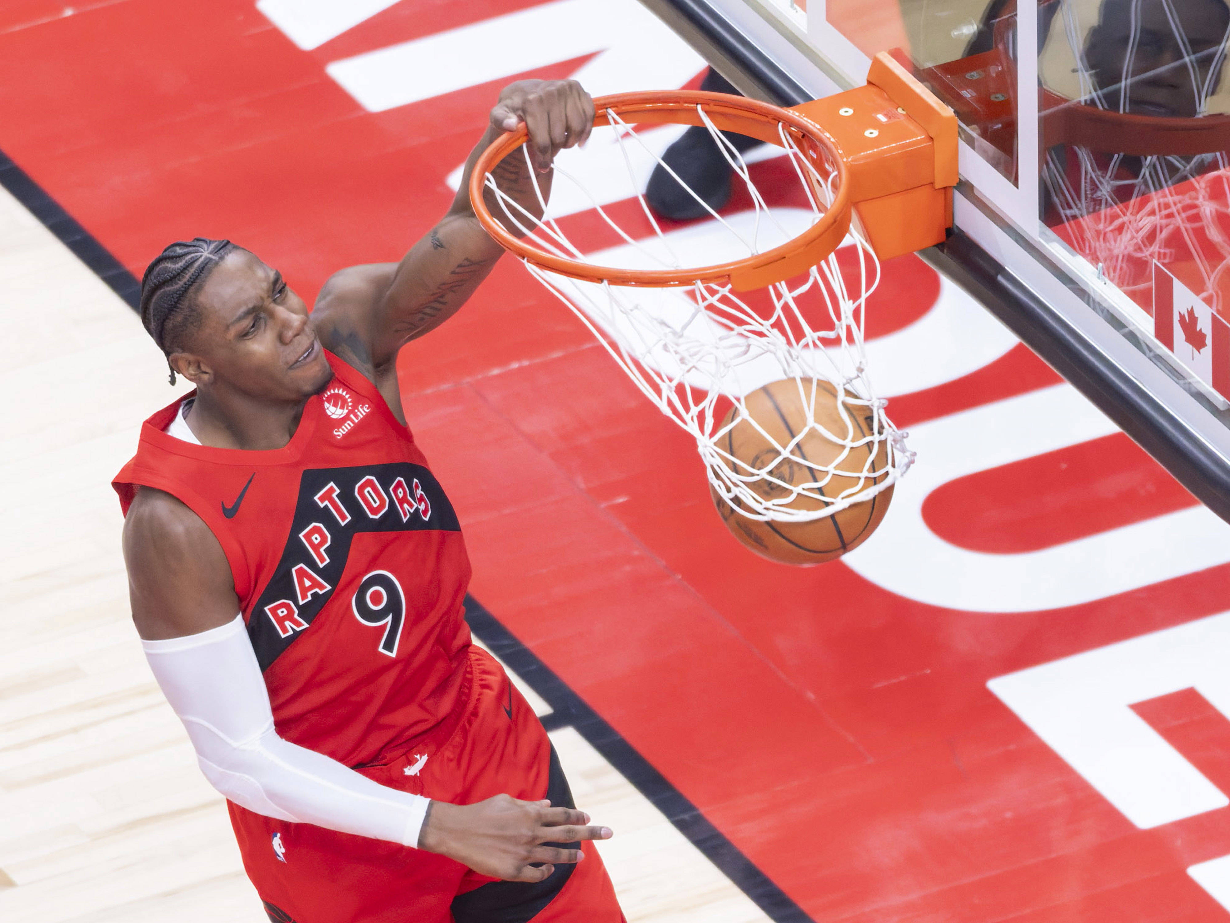 （体育）籃(lán)球——NBA常规赛：猛龙胜勇(yǒng)士